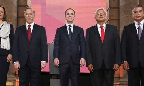 INE aprueba moderadores y nuevo formato del segundo debate presidencial